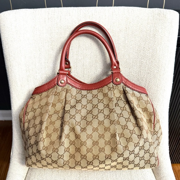 Gucci authentic Sukey bag brown monogram canvas with brick red leather handles - Picture 5 of 16